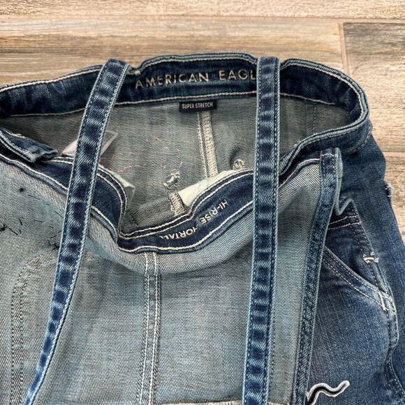 American Eagle High Rise Super Stretch Jean Short Overalls Music Patches S. 2 - Picture 5 of 7
